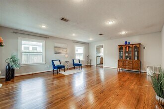 501 W 17th St in Houston, TX - Building Photo - Building Photo