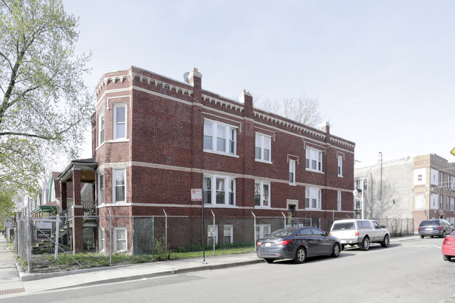 1254 N Springfield Ave in Chicago, IL - Building Photo - Building Photo