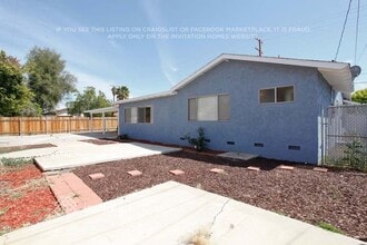 41612 Mayberry Ave in Hemet, CA - Foto de edificio - Building Photo