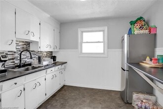 329 Salisbury St in London, ON - Building Photo - Building Photo