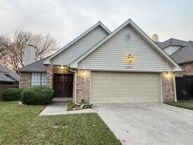 1205 Olde Towne Dr in Irving, TX - Building Photo