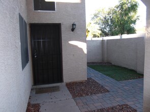 2019 W Lemon Tree Pl in Chandler, AZ - Building Photo - Building Photo