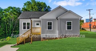103 Roanoke St in Reidsville, NC - Building Photo