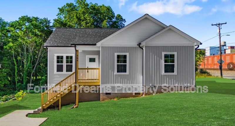 103 Roanoke St in Reidsville, NC - Building Photo