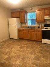 861 Buchanan Trail E in Greencastle, PA - Building Photo - Building Photo