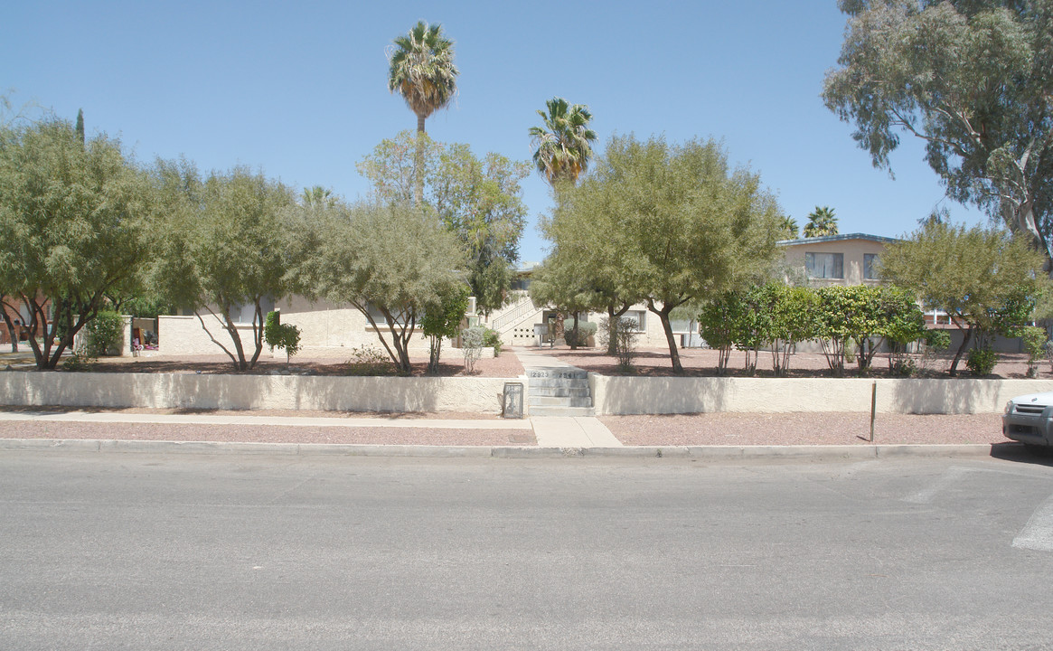 2923-2941 E 10th St in Tucson, AZ - Building Photo