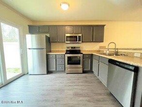 503 Pate Dr in Midway Park, NC - Building Photo - Building Photo