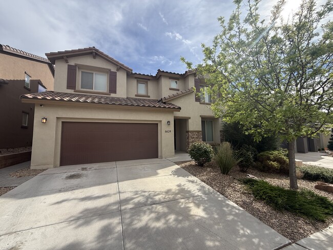 property at 6624 Yawkey Way NE