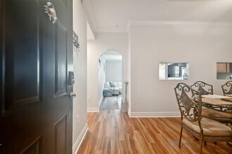 501 Knights Run Ave in Tampa, FL - Building Photo - Building Photo