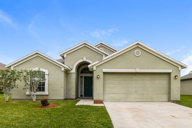 property at 10189 Carriage House Ct