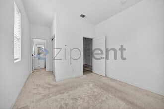 10425 Adamson Wy in San Diego, CA - Building Photo - Building Photo