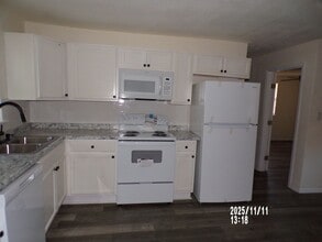 1607 NW Lincoln Ave in Lawton, OK - Building Photo - Building Photo