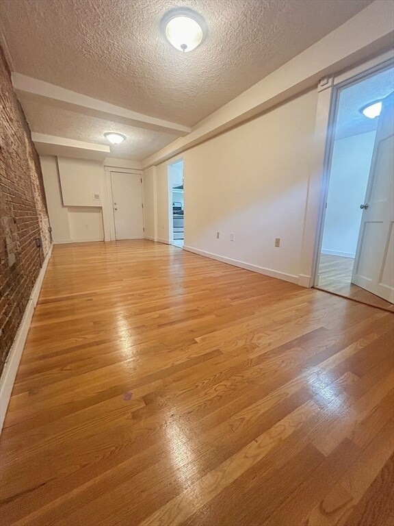 65 Hancock St, Unit 1R in Boston, MA - Building Photo - Building Photo