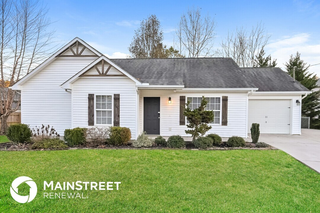 6505 Orchard Creek Ln in Knoxville, TN - Building Photo