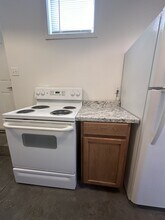 2201 Price St in Savannah, GA - Building Photo - Building Photo