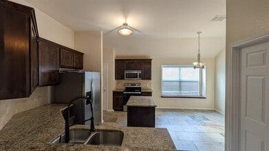 1302 Pajarito Mountain Dr in Wylie, TX - Building Photo - Building Photo