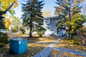 Gladstone Park in Calgary, AB - Building Photo - Building Photo