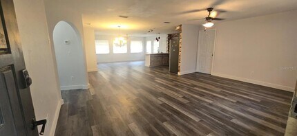 1174 Victoria Ave in Port Charlotte, FL - Building Photo - Building Photo