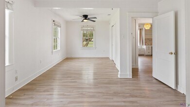 7165 Government St in Baton Rouge, LA - Building Photo - Building Photo