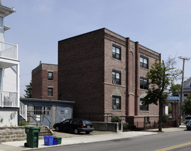 Villita Apartments in Providence, RI - Building Photo - Building Photo