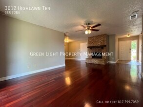 3012 Highlawn Terrace in Fort Worth, TX - Building Photo - Building Photo
