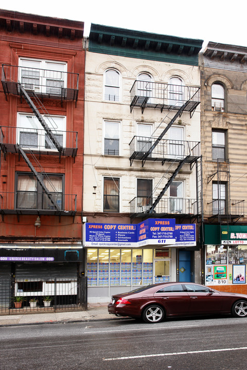 611 Nostrand Ave in Brooklyn, NY - Building Photo