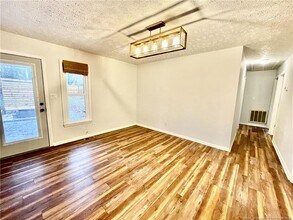 1603 Hickoryridge Ct in Fayetteville, NC - Building Photo - Building Photo