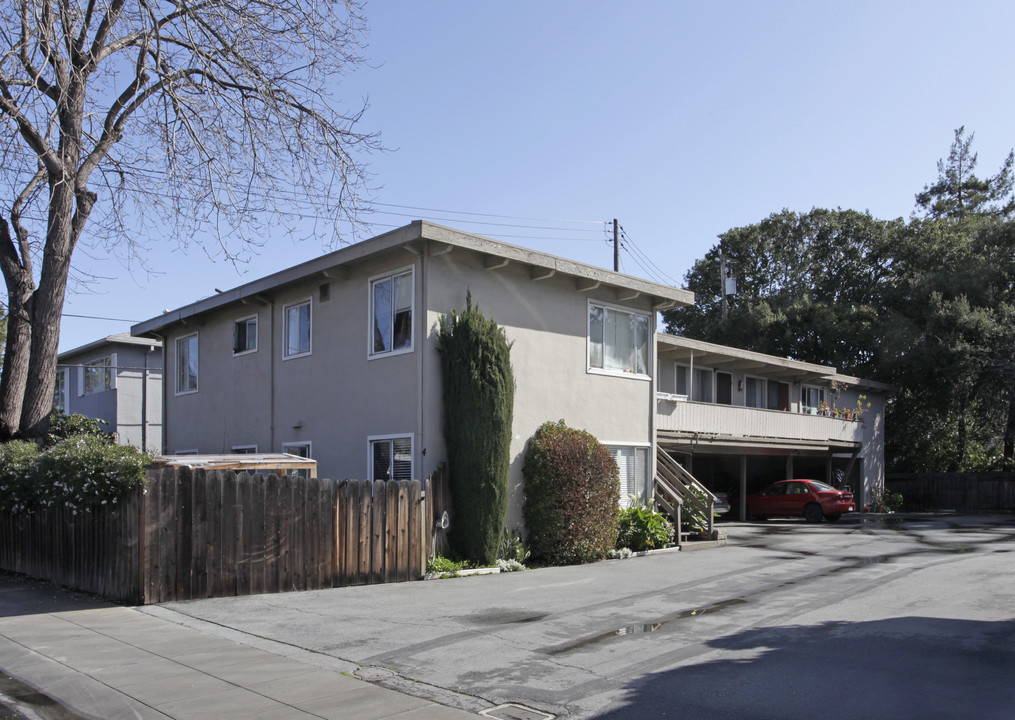 4 Coleman Pl in Menlo Park, CA - Building Photo