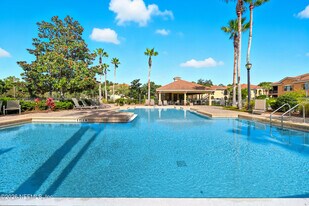 450 La Travesia Flora in St. Augustine, FL - Building Photo