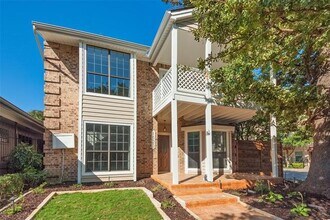 1523 Marseille Pl in Dallas, TX - Building Photo - Building Photo