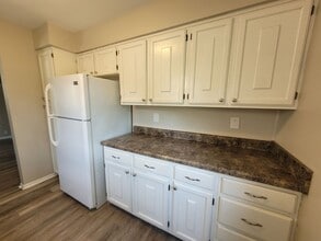 4298 SE 17th St in Des Moines, IA - Building Photo - Building Photo