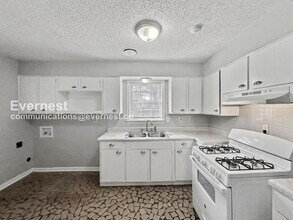 3199 Gina Dr in Memphis, TN - Building Photo - Building Photo