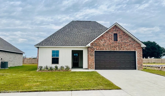 property at 110 Nandina Dr