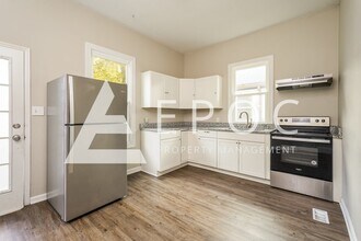 705 Salisbury Ridge Rd in Winston-Salem, NC - Building Photo - Building Photo