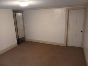 57 E Morris St in Bath, NY - Foto de edificio - Building Photo