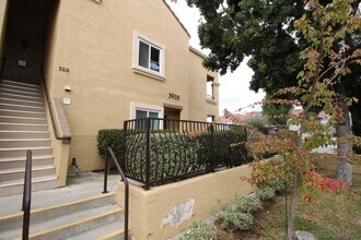 3935 Nobel Dr in San Diego, CA - Building Photo - Building Photo