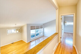 3131 Hill Ln in Wilmette, IL - Building Photo - Building Photo