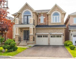 19 Salvage St in Ajax, ON - Building Photo