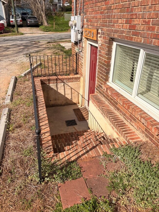 525 W Hancock Ave in Athens, GA - Building Photo - Building Photo