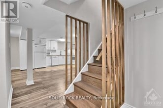 2382 Ogilvie Rd in Ottawa, ON - Building Photo - Building Photo