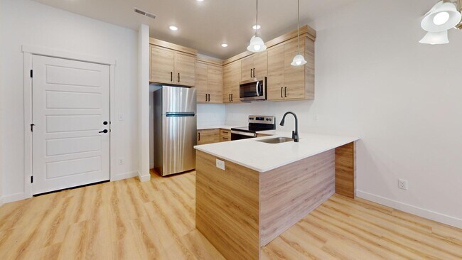 1136 W 250 S in American Fork, UT - Building Photo - Building Photo