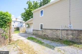 623 1/2 Virginia Ave in Martinsburg, WV - Building Photo - Building Photo