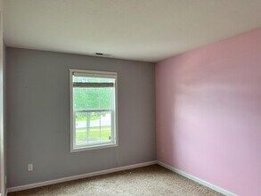 12331 Hummingbird Cove in Fort Wayne, IN - Building Photo - Building Photo