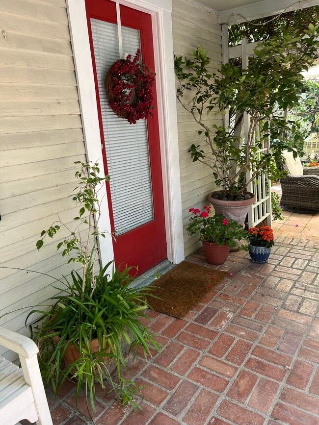 property at 1215 Orange Grove Ave