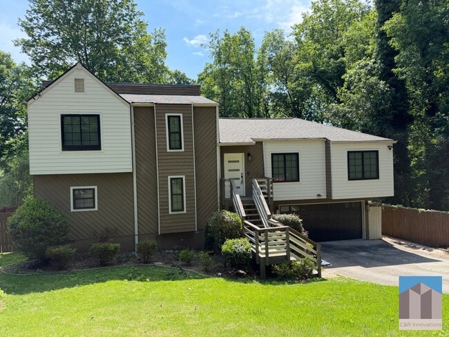 property at 1278 Laurel Summit Dr SE