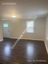 6521 Dogwood Rd in Baltimore, MD - Building Photo - Building Photo