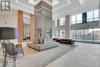 2-2512 Sonic Way in Toronto, ON - Building Photo - Building Photo
