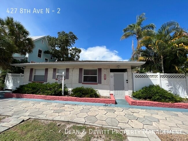 property at 427 8th Ave N