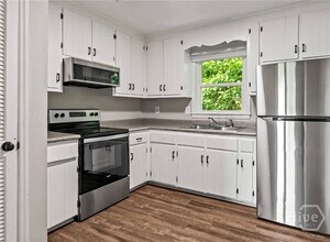 260 Little St in Athens, GA - Building Photo - Building Photo