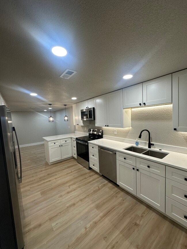 7502 S Emerson Cir, Unit Brand New Basement